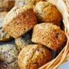 Owsiane muffiny z malinami
