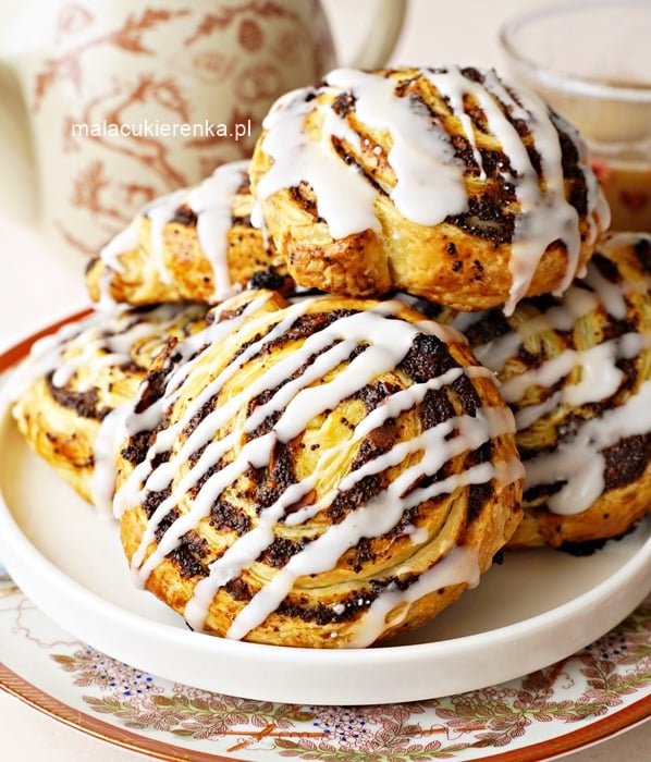 Zawijaski z ciasta francuskiego z makiem 1
