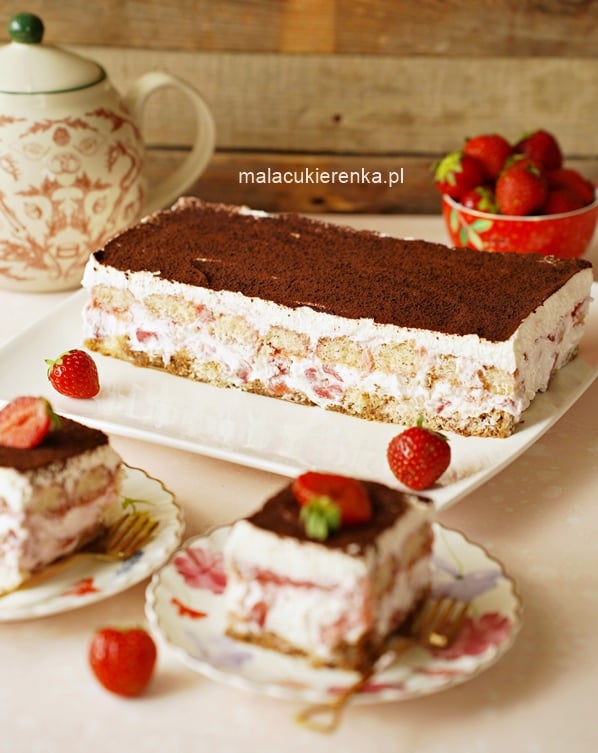 Szybkie, lekkie truskawkowe tiramisu 2
